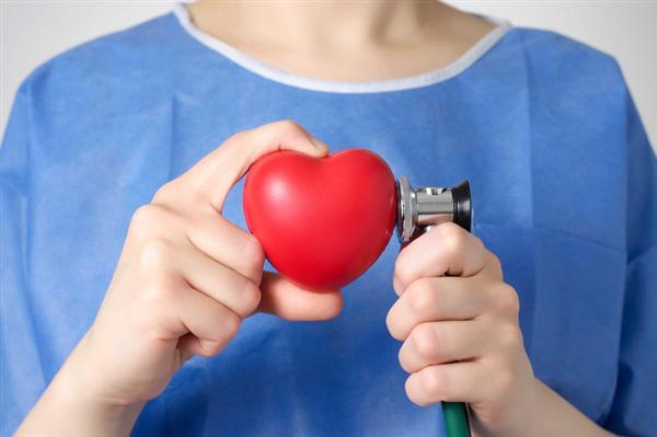 VIÊN NGỌC QUÝ VÀ TRÁI TIM ẤM ÁP